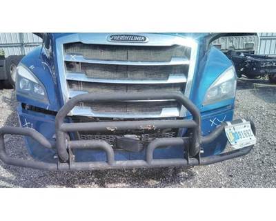 Freightliner Cascadia 126 ExGuard Steel Bumper Guard