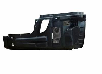 Freightliner Cascadia Left Bumper Guard