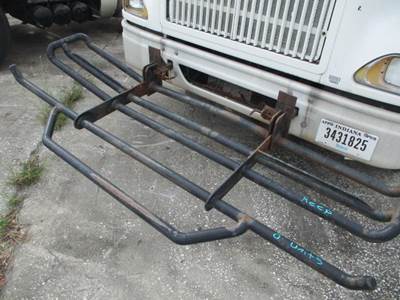 International 9100i Bumper Guard