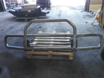 Kenworth T680 Bumper Guard