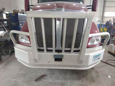 Kenworth T680 Bumper Guard