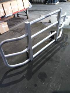 Kenworth T800 Bumper Guard