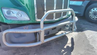 Peterbilt 579 Bumper Guard