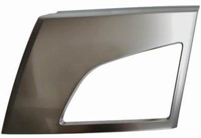 Volvo VNL Left Bumper Guard