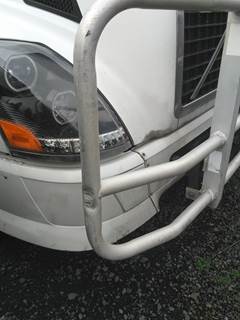 Volvo VNL Bumper Guard
