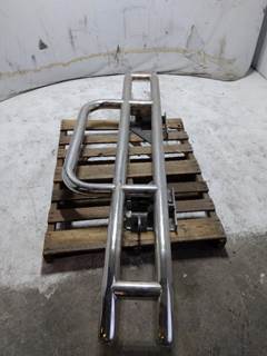 Volvo VNL Bumper Guard