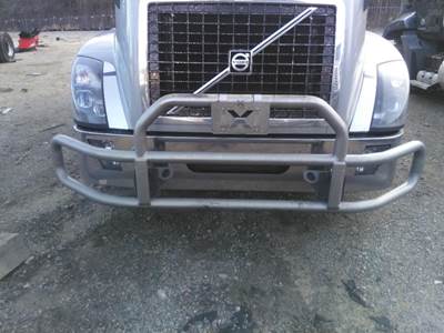 Volvo VNL Bumper Guard