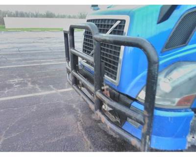 Volvo VNL Bumper Guard