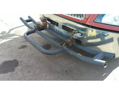 Used 2003 Volvo VNL Steel Brush Guard