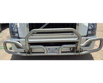 Used 2016 Volvo VNL Bumper Brush Guard