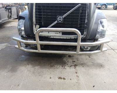 Used 2007 Volvo VNL Brush Guard
