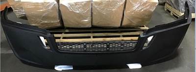 Freightliner Cascadia Front Bumper for a Freightliner CASCADIA 2007-2025