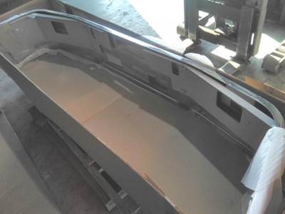 Freightliner FLD120 Front Bumper for a Freightliner FLD120 1989-2003