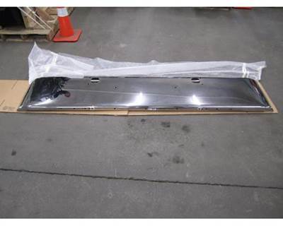 Kenworth W900B Front Bumper for a Kenworth W900B 1982-2010