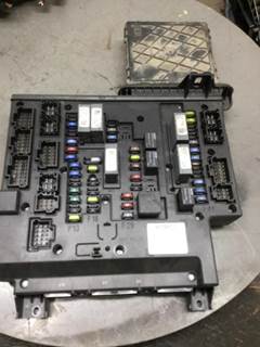 Freightliner Cascadia 125 Cab Control Module