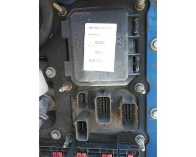Kenworth T680 Left Cab Control Module