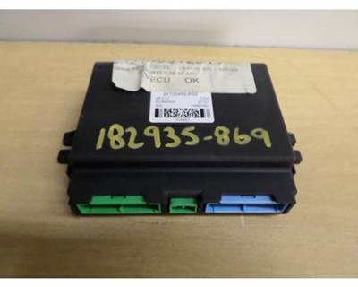 Mack Pinnacle CXU612 Cab Control Module for a Mack CXU612