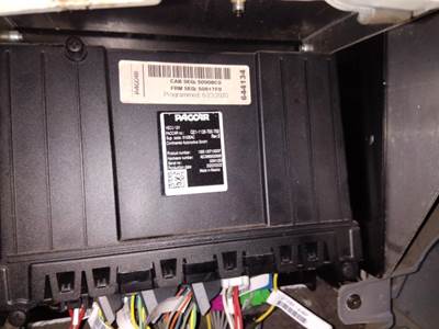 Peterbilt 579 Cab Control Module