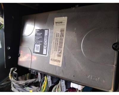 Peterbilt 579 Cab Control Module