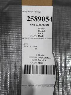 Volvo VNL Right Cab Extension