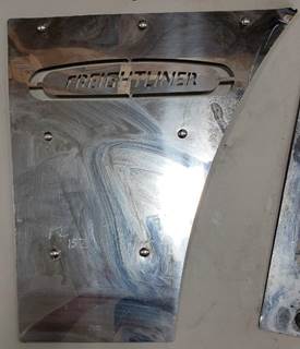 Freightliner FLD132 Classic XL Cab Exterior Panel