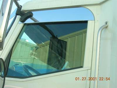 International 9100i Cab Exterior Panel