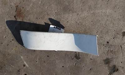 International ProStar Left Cab Exterior Panel for a International PROSTAR 113