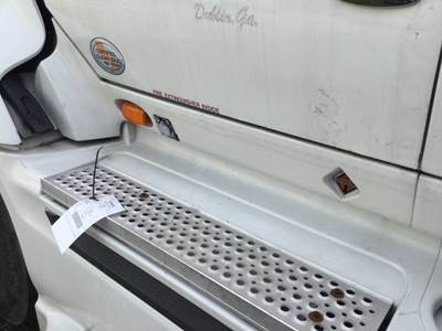 International ProStar Left Cab Exterior Panel