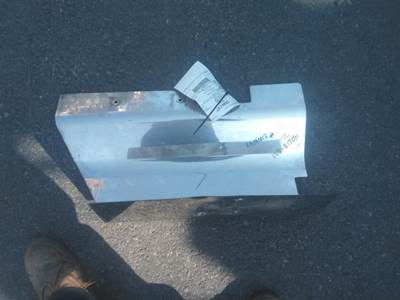 Kenworth T680 Right Cab Exterior Panel