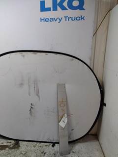 Kenworth T800B Right Cab Exterior Panel