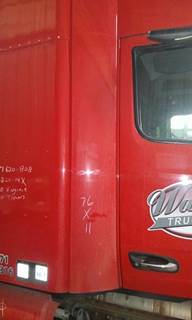 Peterbilt 579 Right Cab Exterior Panel