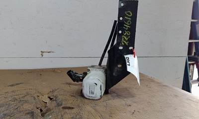 Autocar ACXXPEDITOR Cab Jack