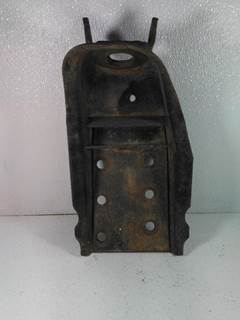 Ford LTL9000 Cab Mount