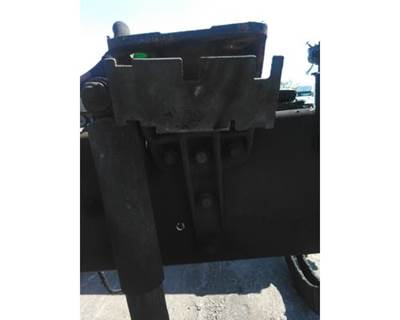 Freightliner Cascadia 113 Left Cab Mount