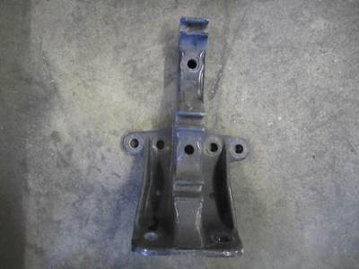 Freightliner Cascadia 125 Evolution Left Cab Mount