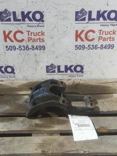 Freightliner Cascadia 126 Cab Mount