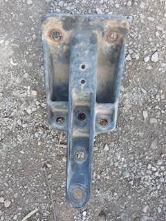 International 8600 Cab Mount