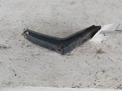 International ProStar Left Cab Mount for a International PROSTAR 122