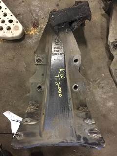 Kenworth T2000 Left Cab Mount