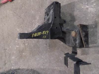 Kenworth T680 Left Cab Mount