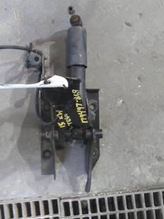 Kenworth T680 Right Cab Mount