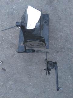 Kenworth T680 Left Cab Mount