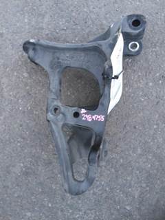 Kenworth T680 Right Cab Mount