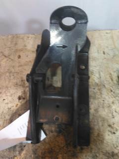 Kenworth T680 Right Cab Mount