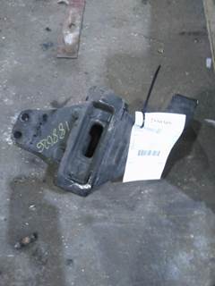 Kenworth T680 Right Cab Mount
