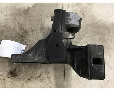 Kenworth T680 Left Cab Mount