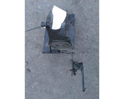 Kenworth T680 Left Cab Mount