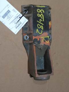 Kenworth T800 Right Cab Mount