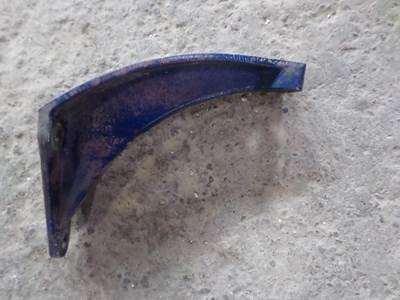 Peterbilt 377 Cab Mount