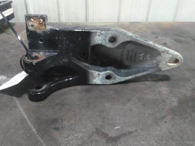 Peterbilt 386 Left Cab Mount